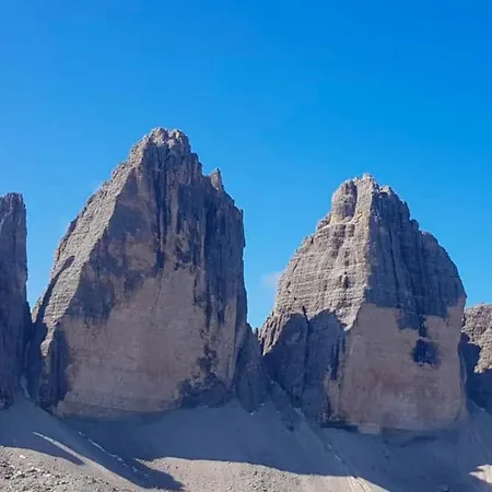 Daniela Dolomiti. *