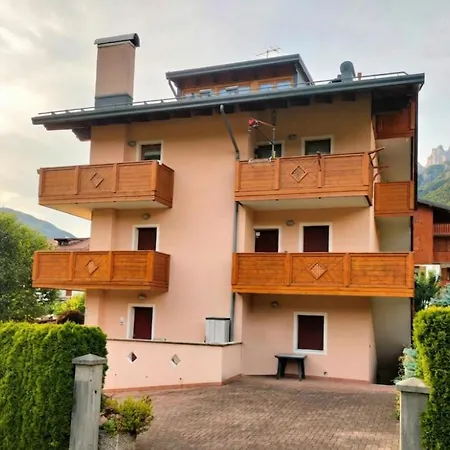 Daniela Dolomiti. * Auronzo di Cadore